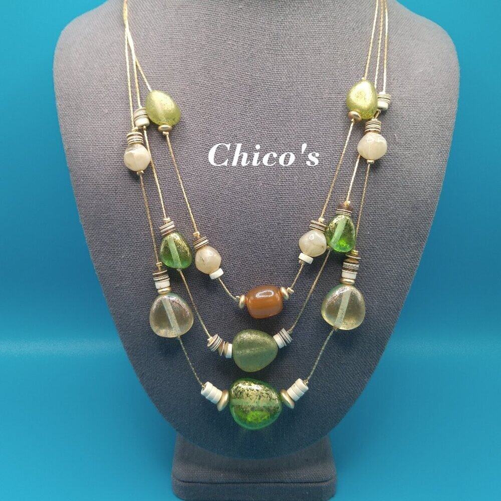Chico's Three Strand Green Beige Gold Bead Necklace, Gold Tone Chain, 22 Inches